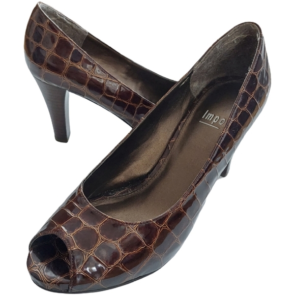 Impo Brown Heels - Picture 1 of 7